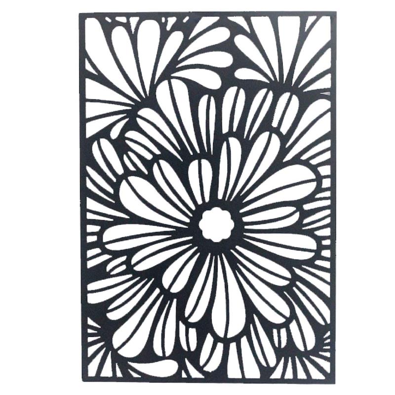FLORAL WALL PLAQUE