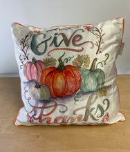 Load image into Gallery viewer, Pillow Velvet Give Thanks
